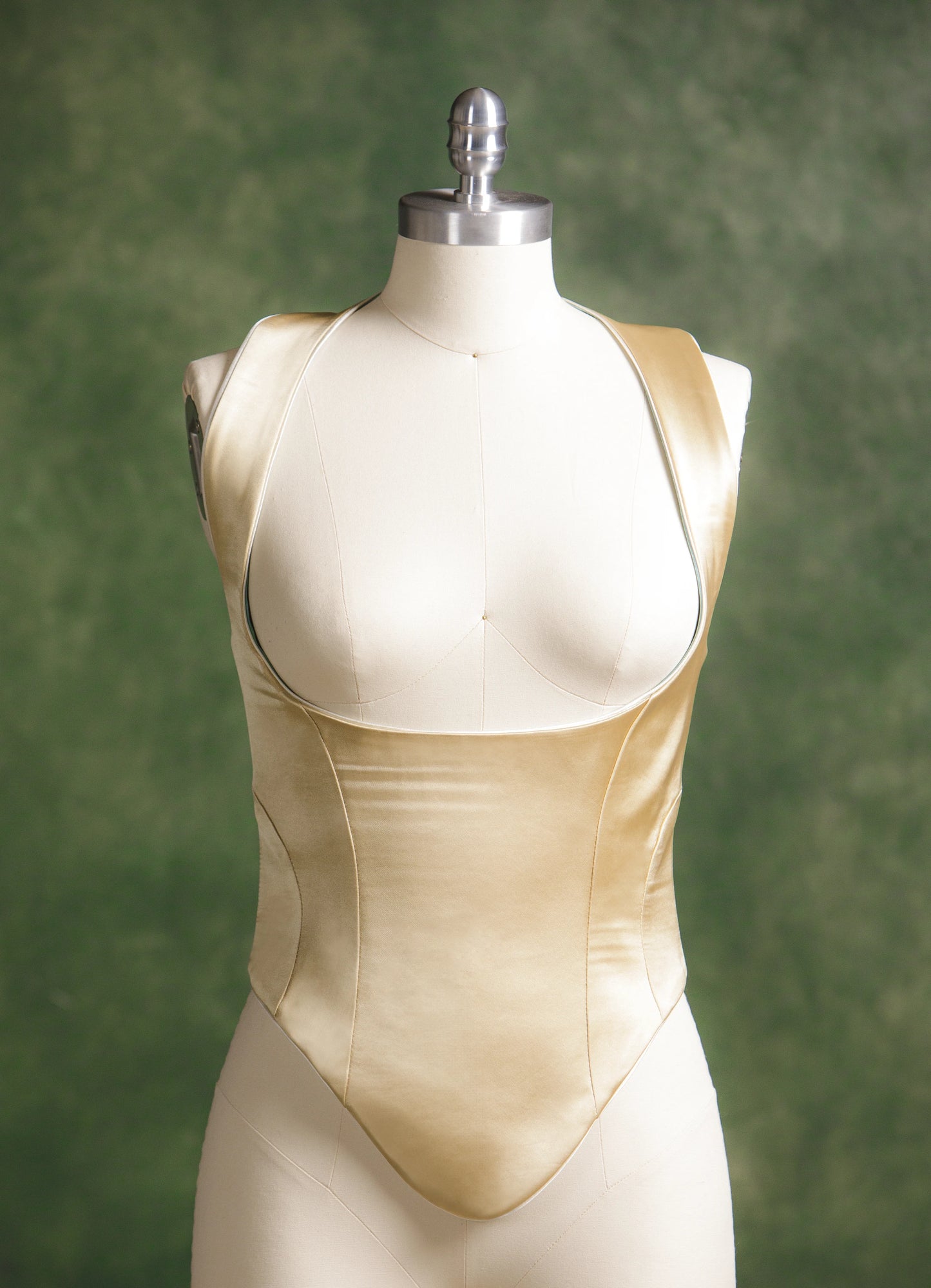 underbust-crema-halter-frente