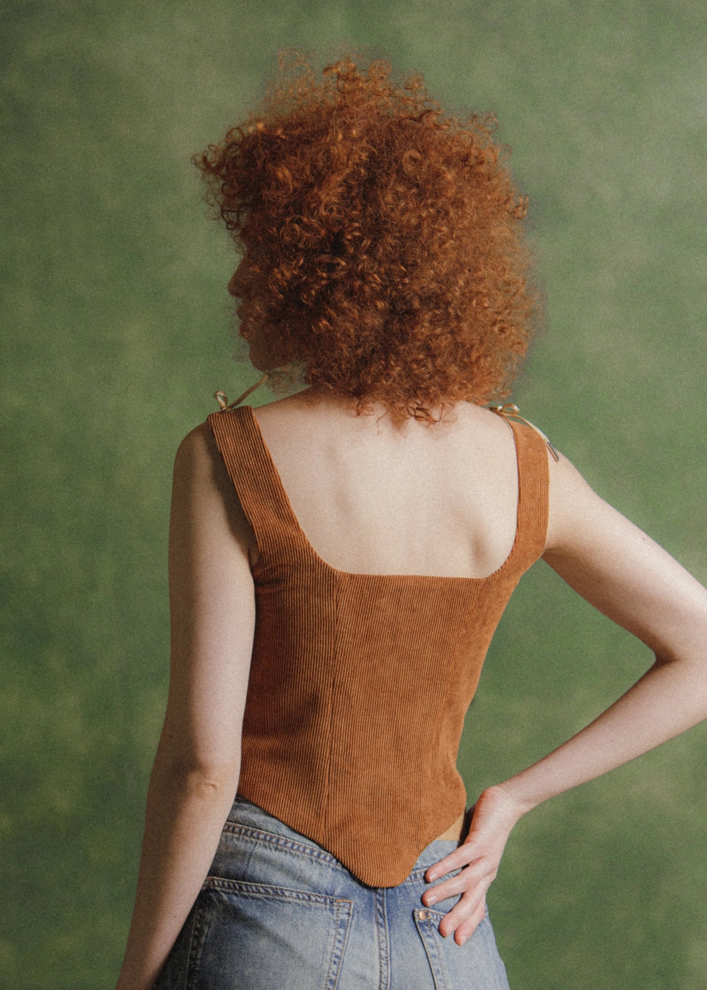 corset-cierre-frontal-tirantes-atras