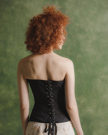 Corset-talle-largo-ajuste-espalda-atras
